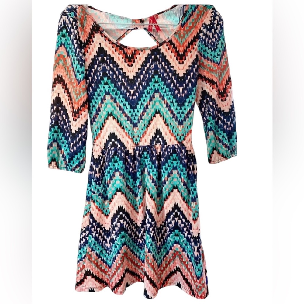 Red Camel Colorful Zigzag Pattern Dress Size XS